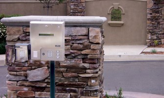 DoorKing Telephone Entry Systems: A Complete Guide for Apartment Complexes and Gated Communities