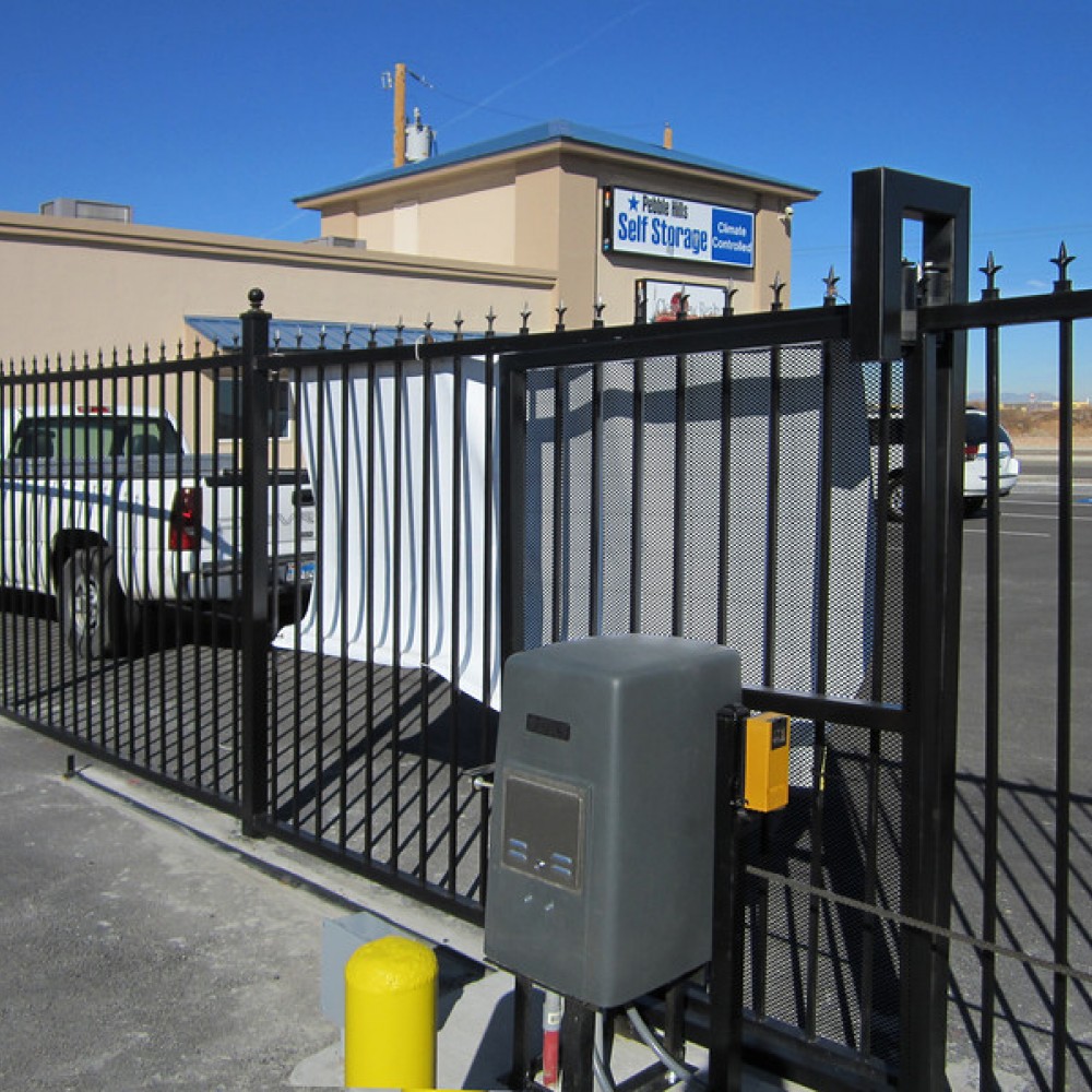 Slide Gate Openers DoorKing 9000 Slide Gate Opener Gate
