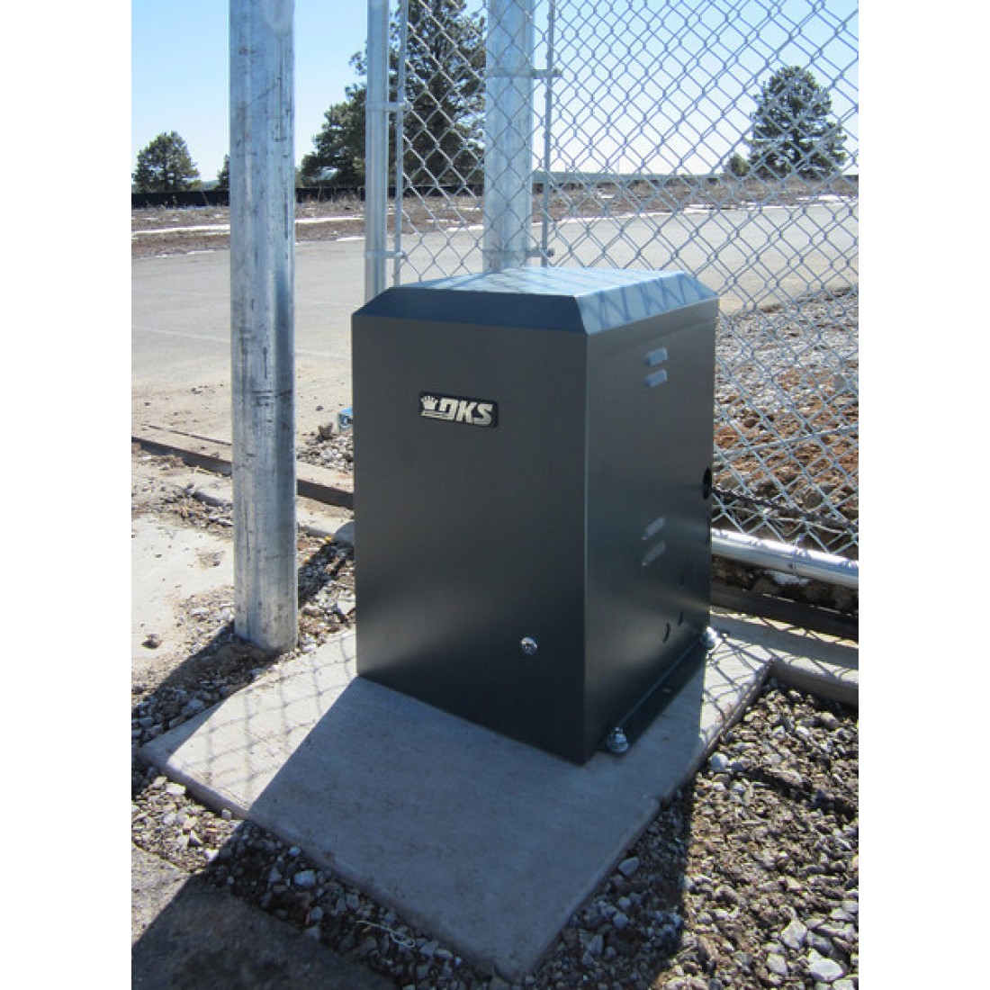 Residential Slide Gate : DoorKing 9150 Slide Gate Operator